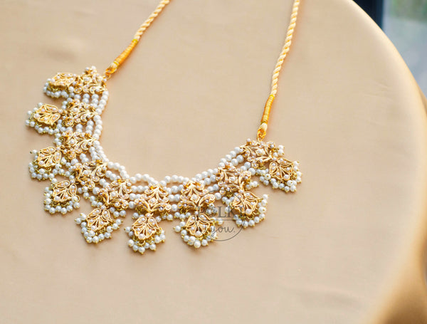 Royal Pearl Necklace