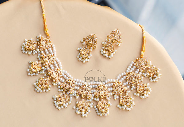 Royal Pearl Necklace & Earrings
