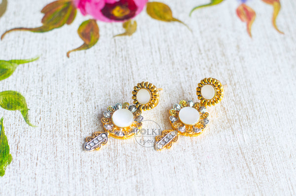 Pearl Daisy Earrings