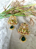 Almirah Earrings (Small)